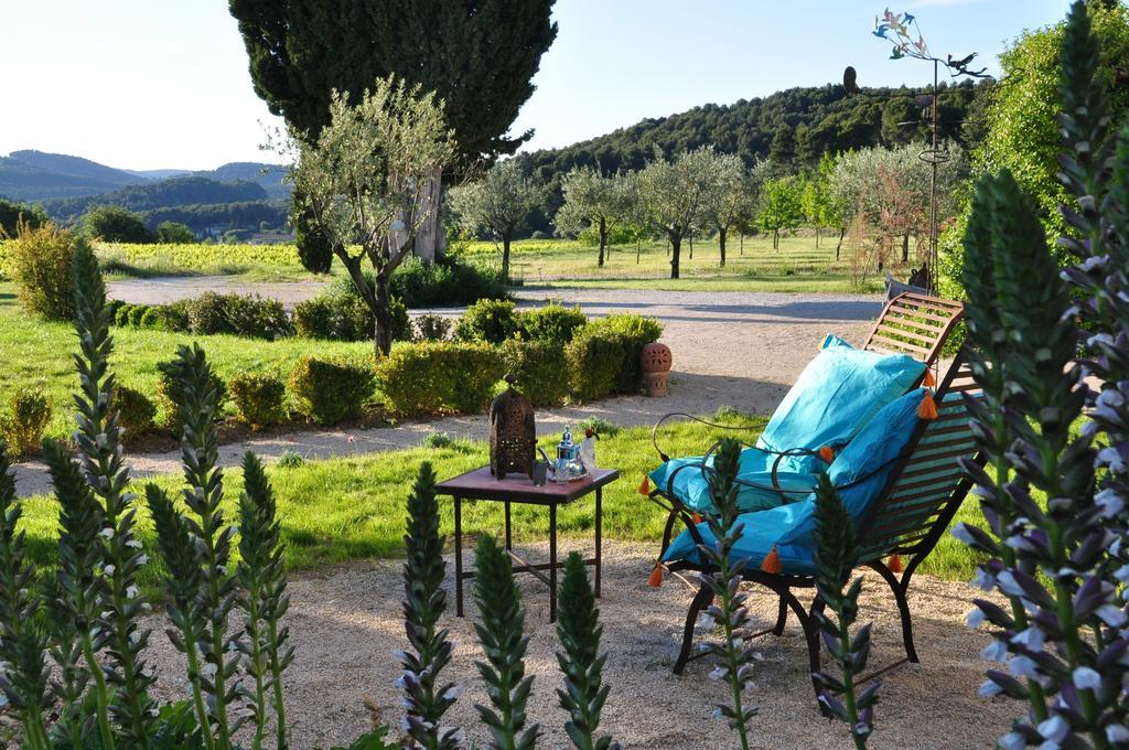 Le Mas En Provence Bed and Breakfast Entrechaux Εξωτερικό φωτογραφία