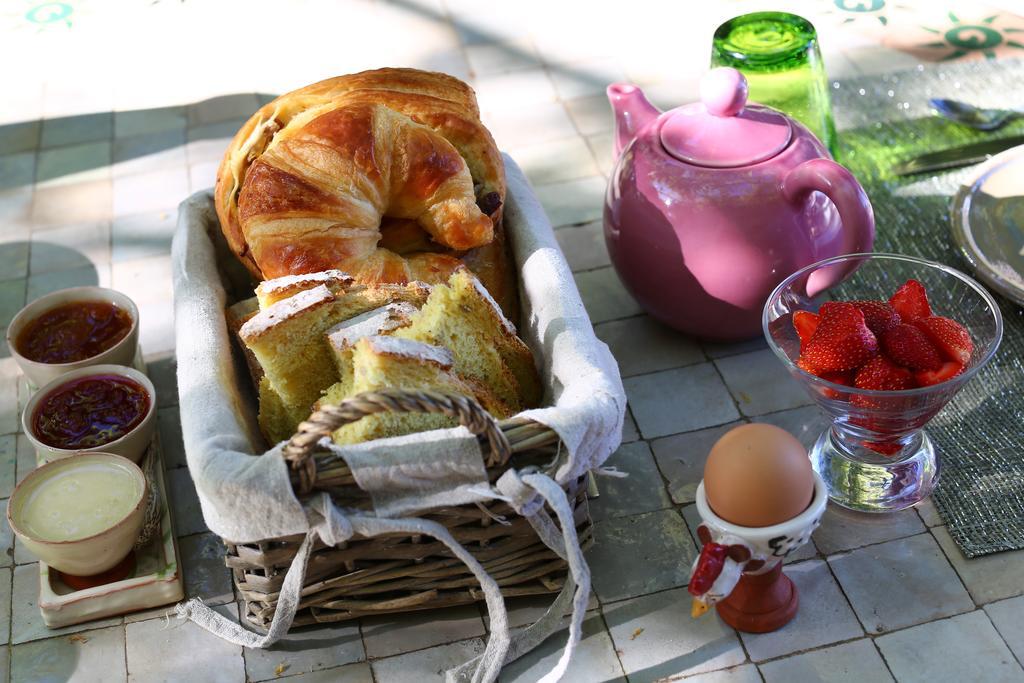 Le Mas En Provence Bed and Breakfast Entrechaux Εξωτερικό φωτογραφία