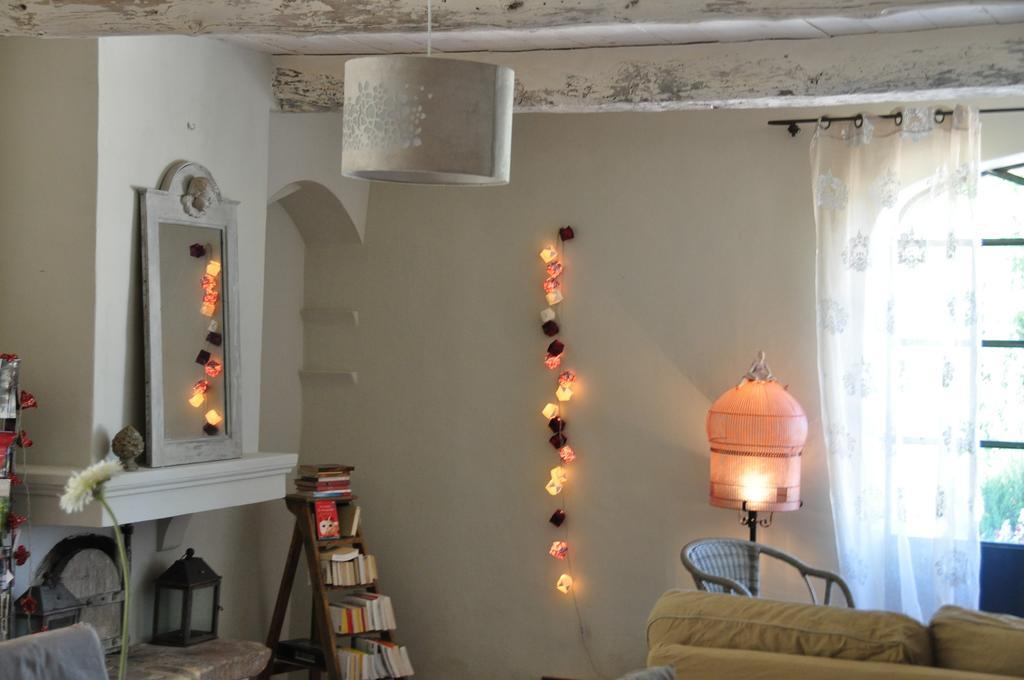 Le Mas En Provence Bed and Breakfast Entrechaux Εξωτερικό φωτογραφία