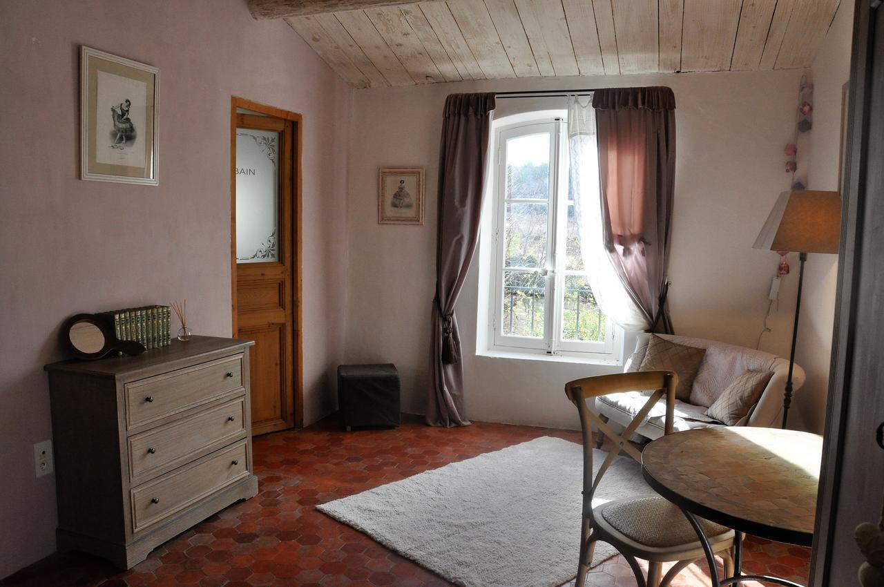 Le Mas En Provence Bed and Breakfast Entrechaux Εξωτερικό φωτογραφία